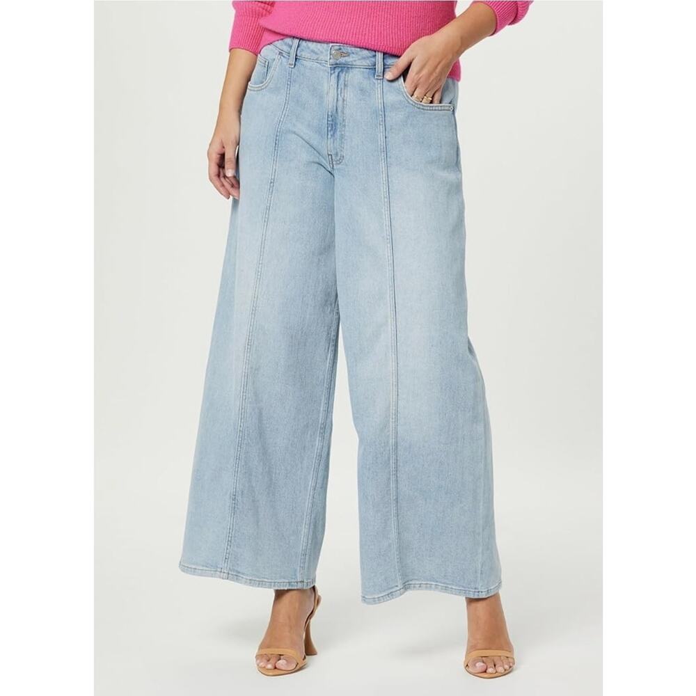 Elegant Light Blue Flare Jeans-Frida The Drop.